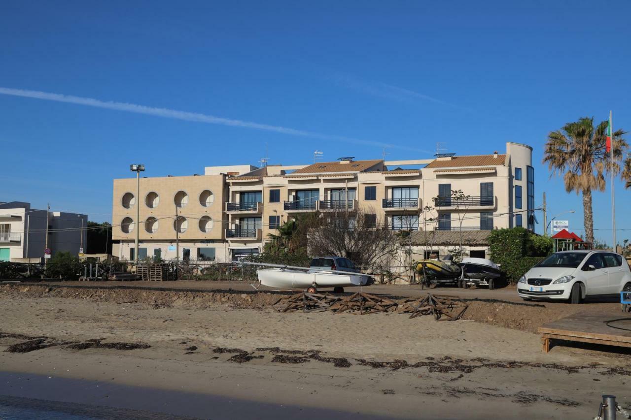 Hotel Celeste 马尔扎梅米 外观 照片